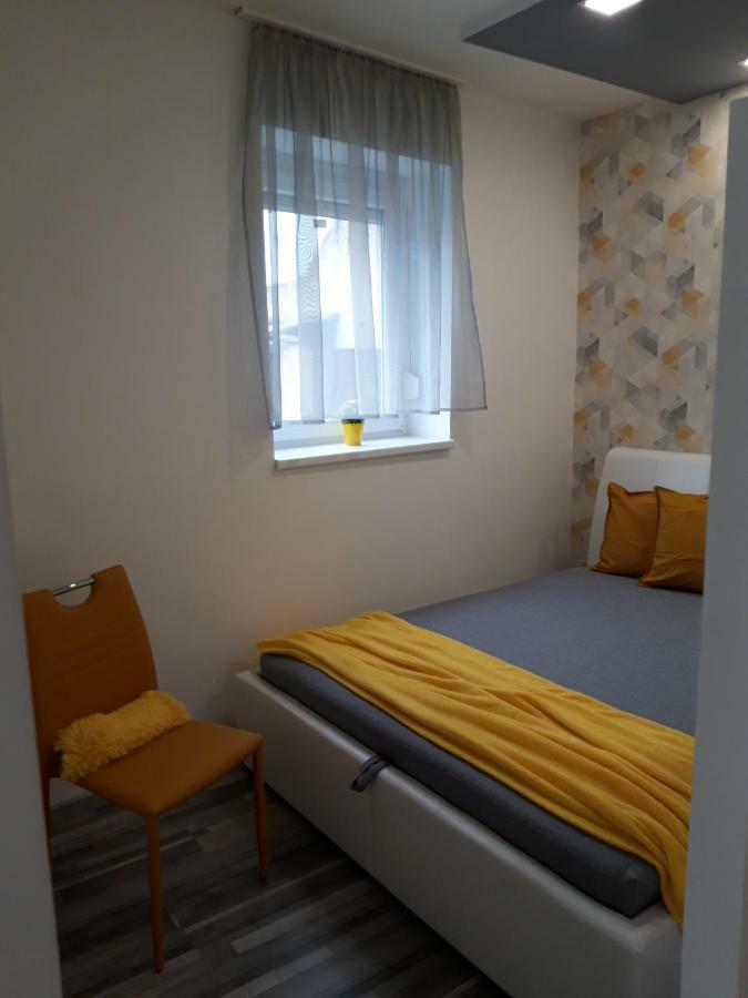 Belvarosi Apartman Сигетвар Экстерьер фото